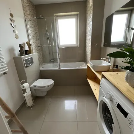 Apartment Boholook *